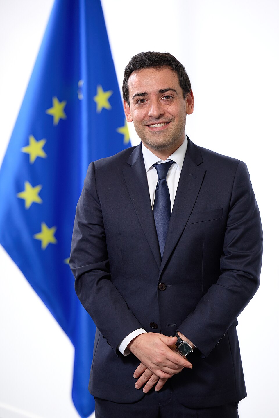 Portrait de Stéphane Séjourné