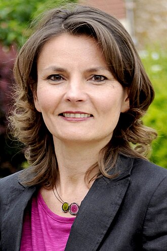 Portrait de Éva Sas