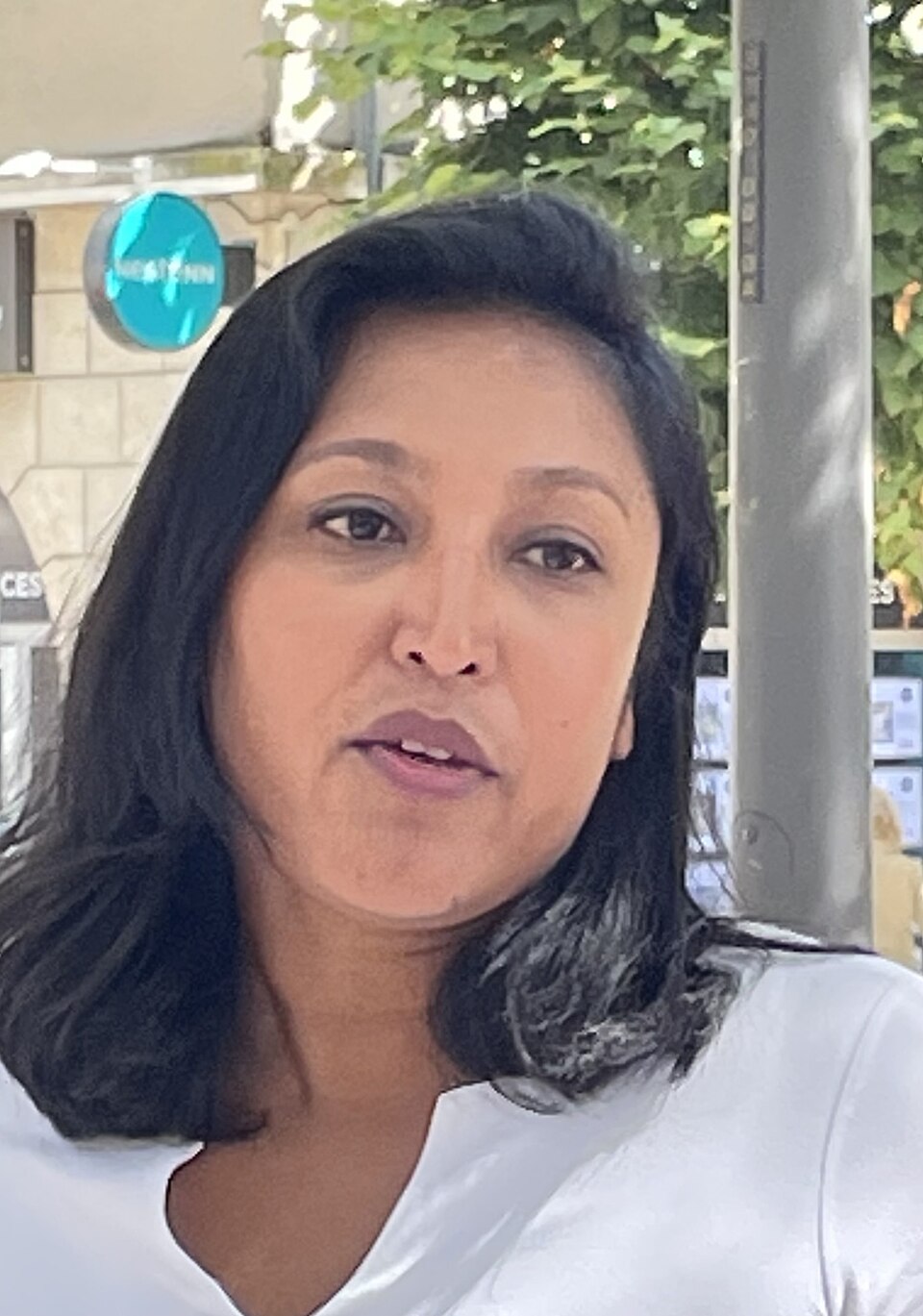 Portrait de Corinne Narassiguin